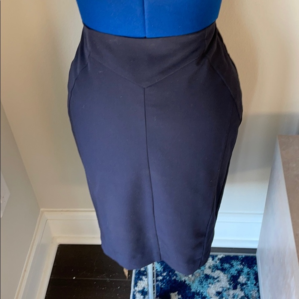 Navy classic Worthington skirt
